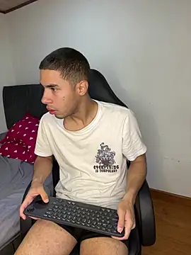 chucky karla online show from February 13, 6:37 am