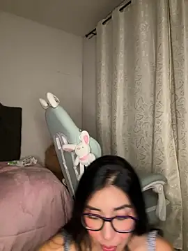 MiaSofia   online show from March 10, 6:06 am