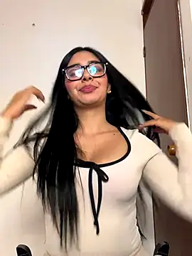 MiaSofia   online show from October 23, 7:31 pm