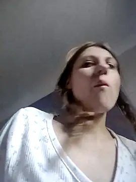 SandyCassie online show from November 22, 8:28 am