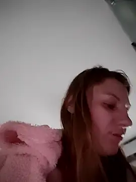 SandyCassie online show from November 5, 7:46 am