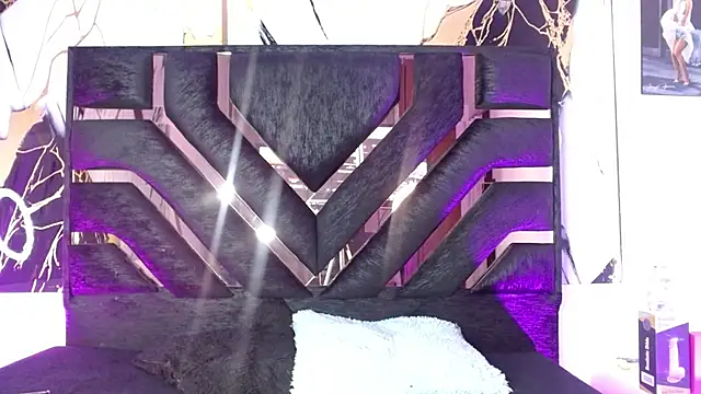 antonella rosecs online show from November 27, 4:59 am