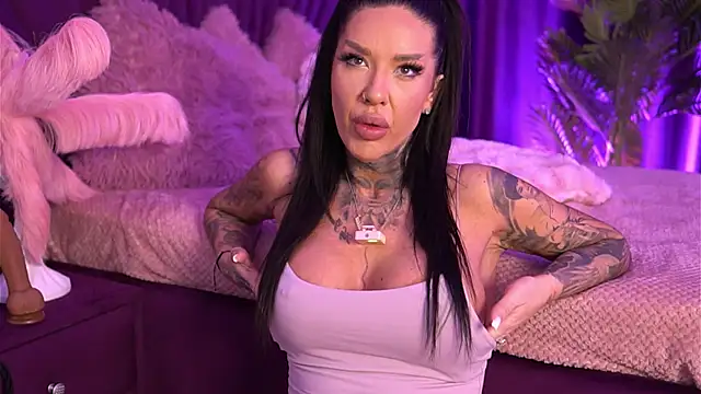 ScarletNoir online show from February 14, 6:48 am