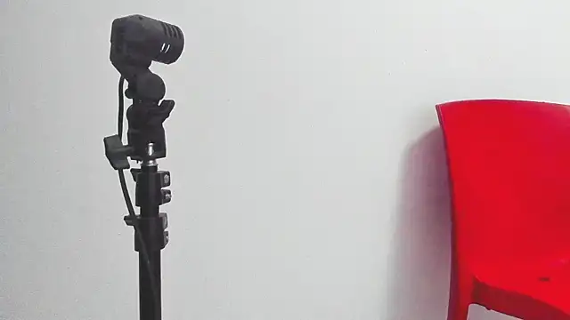 valentina herrrera online show from April 20, 4:21 pm