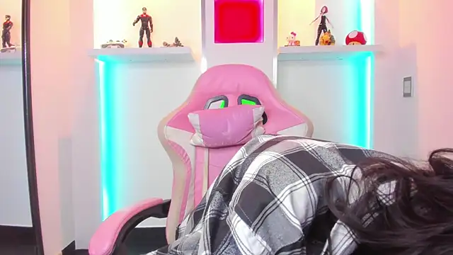 Lullaby Charade online show from November 5, 12:32 pm