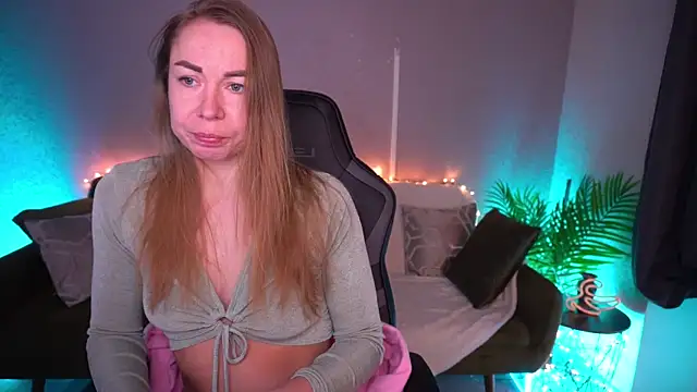 VixenMuse online show from February 4, 8:23 pm