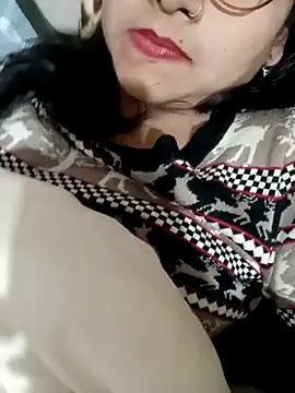 Vanshika1432 online show from December 18, 2:22 pm