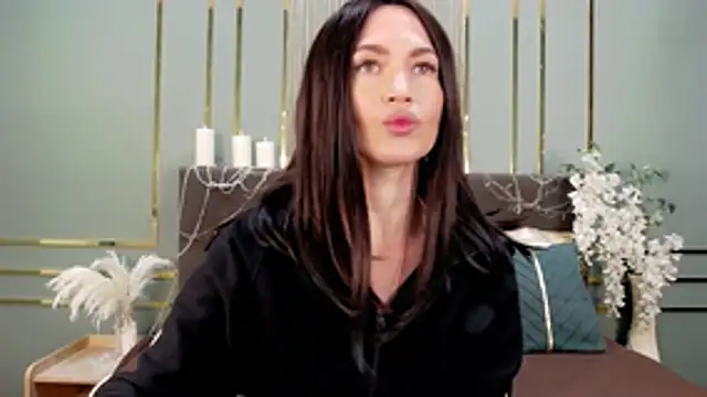 JaneWalch online show from December 22, 10:40 am