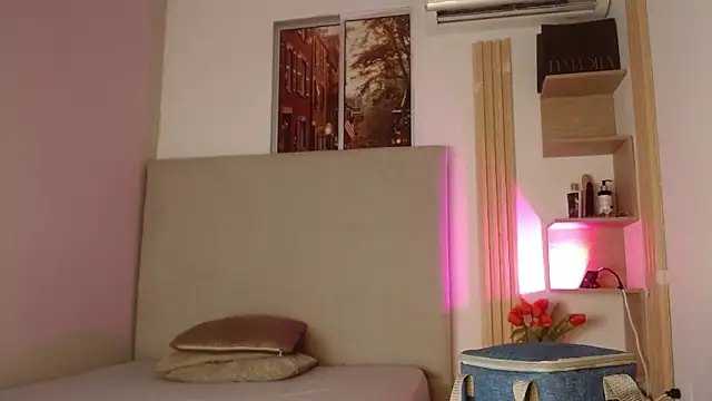 miel alisha online show from April 1, 4:26 pm