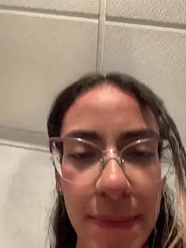 elegant  rouse online show from April 7, 4:47 am