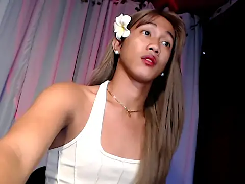 taylaxuxu online show from March 26, 10:44 pm