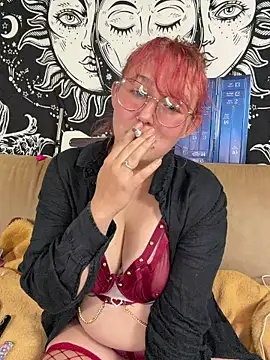 Onlymiasophie online show from November 18, 2:40 pm