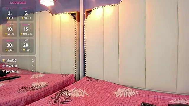 MiaCassel online show from January 18, 1:07 pm