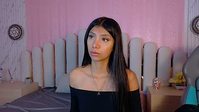 Isabella Marsh online show from January 12, 7:41 pm