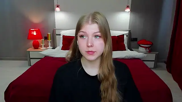 Stella Light online show from April 21, 4:30 am