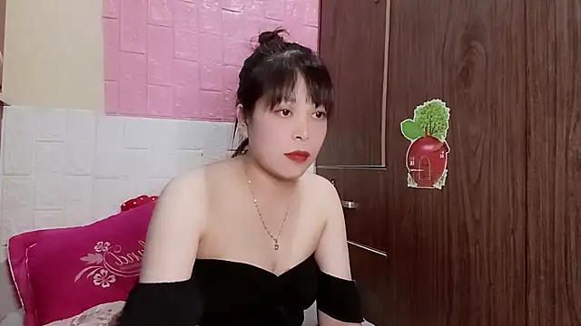 Butterfly kee online show from November 5, 4:12 pm