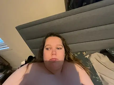 Scarletcum22 online show from February 15, 8:13 am