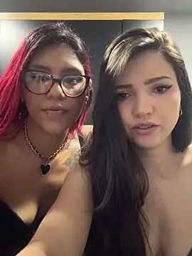 Braziliangirlfriends online show from October 21, 10:47 pm
