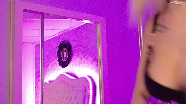 RubyDivine online show from February 19, 8:14 am