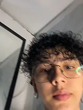 Abby Evanns1 online show from April 3, 1:42 pm