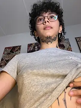 Abby Evanns1 online show from April 19, 6:10 pm