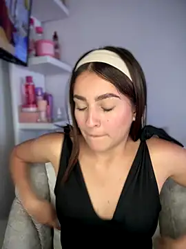 Talia Bonet online show from November 6, 5:08 pm