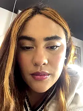 AnguelJones online show from November 13, 4:33 am