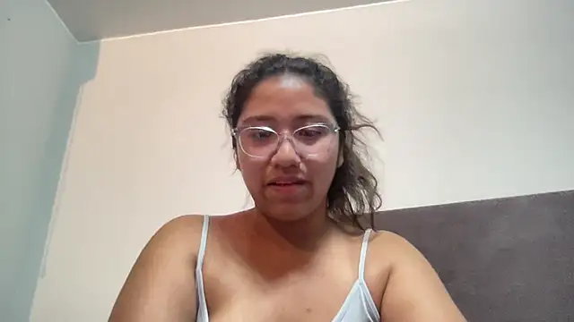 Kmiii21 online show from December 4, 8:49 am