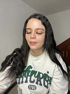 Selena Roa online show from February 7, 3:27 pm