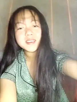 Quynhsumon online show from April 26, 4:21 am