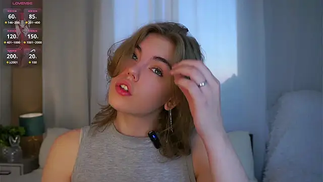 MelodyBaur online show from April 7, 12:29 pm