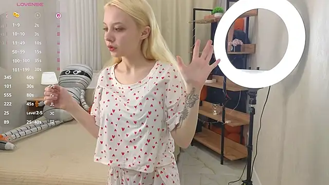 IraYounce online show from November 7, 1:33 am