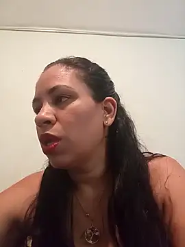 LeilaTaylor online show from March 5, 2:46 pm