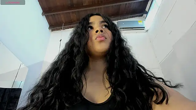 EmmadaSilva online show from March 5, 7:53 pm