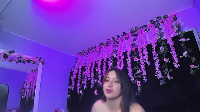 Gabyy Cooper  online show from November 11, 3:13 am