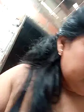 mother2-divorced online show from February 5, 1:14 pm