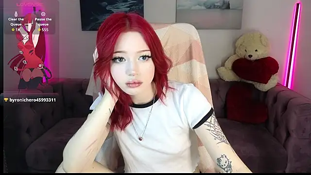 Emma Kirks online show from April 16, 12:27 pm