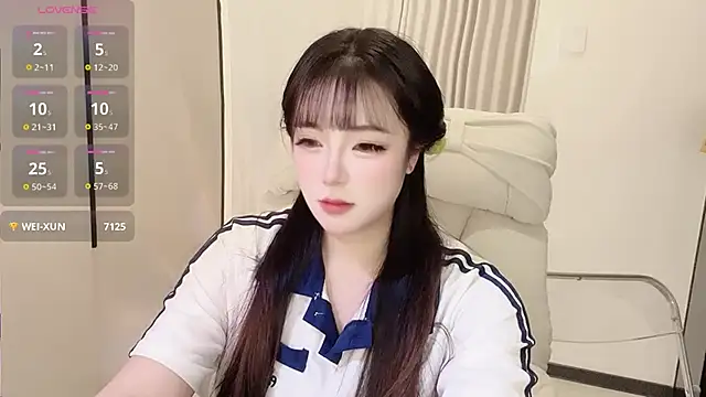 Follyise online show from December 14, 2:01 pm