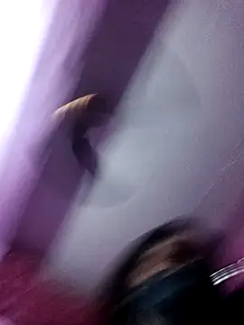 Cute Riya 1 online show from April 18, 6:32 pm