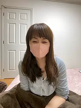 HONMONOHUUHU online show from January 12, 2:00 pm