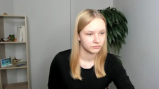 ElissaGlod online show from October 25, 7:05 am