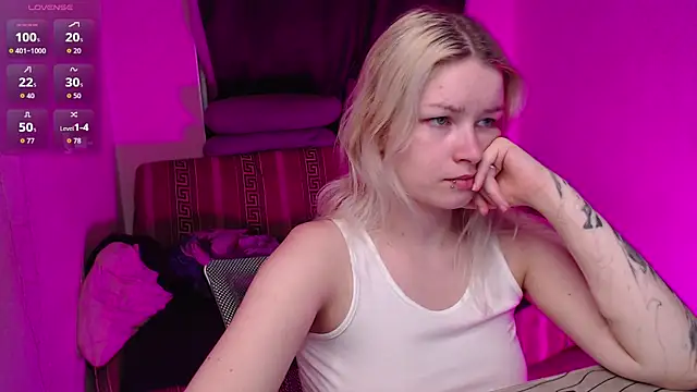 CherryNight6 online show from August 3, 9:09 pm