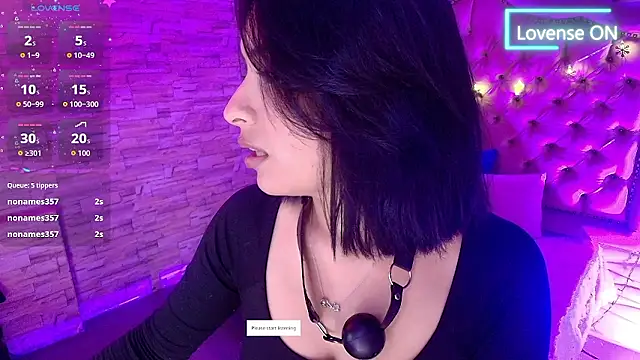 Roxanne Han online show from January 13, 11:58 am