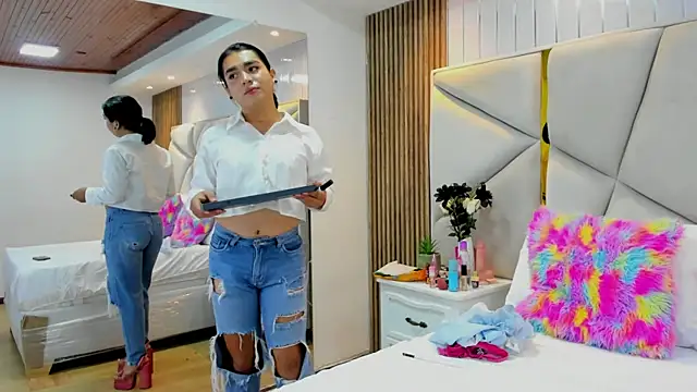 SweetKata  online show from December 3, 11:45 am