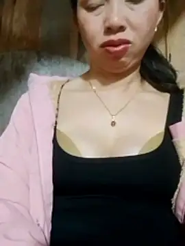 TRIEUTRIEU20 online show from March 12, 1:47 pm