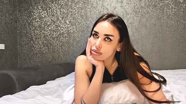 velvetveyraX online show from May 10, 7:27 pm