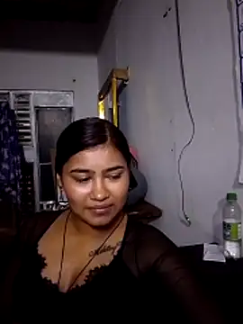 lindalatina11 online show from October 26, 2:18 am