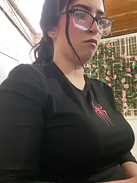 Kloe Novoa online show from December 13, 7:53 pm