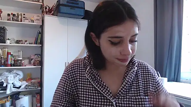 bellefleurrr online show from March 19, 7:13 am