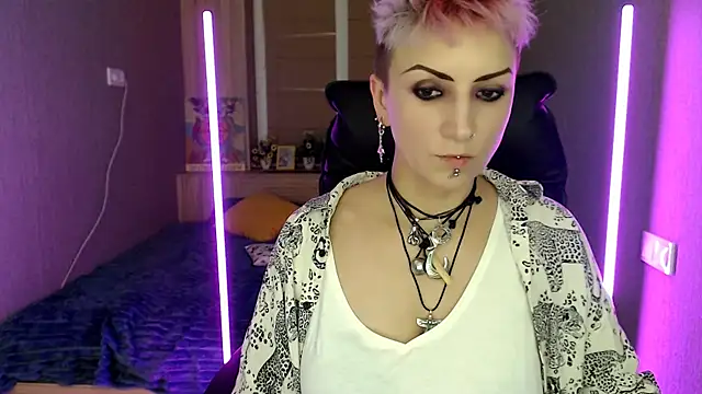 Sweet-n-Strong online show from January 9, 2:10 pm